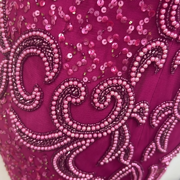 Aidan Mattox fully beaded fringes short sleeves midi dress - Picture 11 of 12